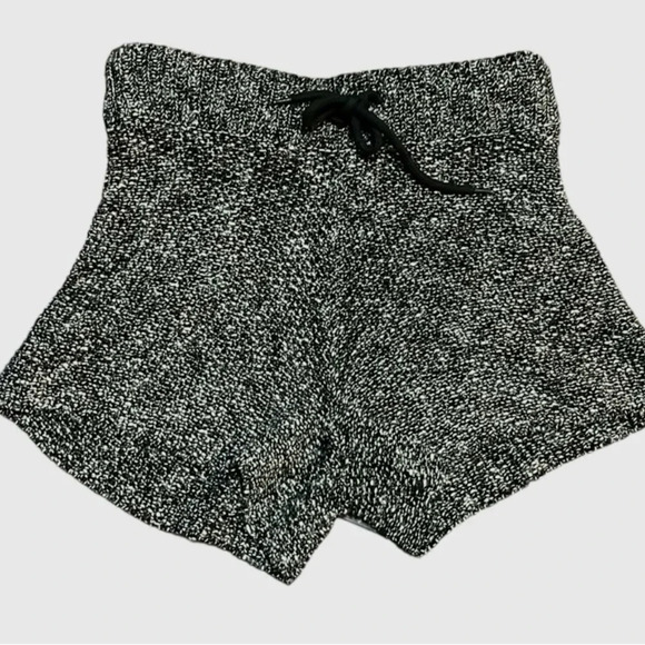 Storm & Marie knit lounge shorts Drawstring Black & white Loungewear Size S - Picture 1 of 9